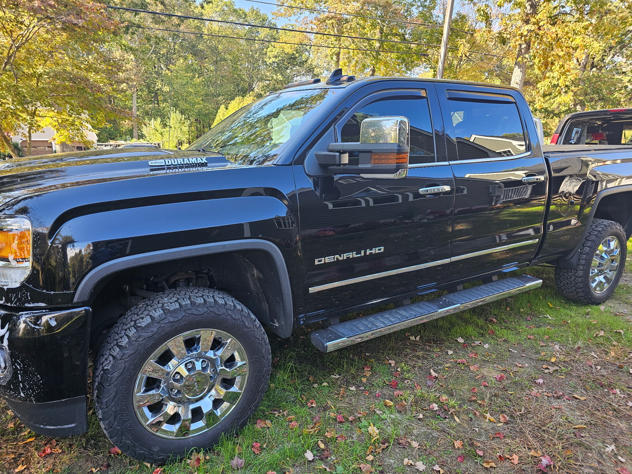 Massachusetts Mobile Detail | South Shore Mobile interior and exterior car, RV, truck, and boat detailing.